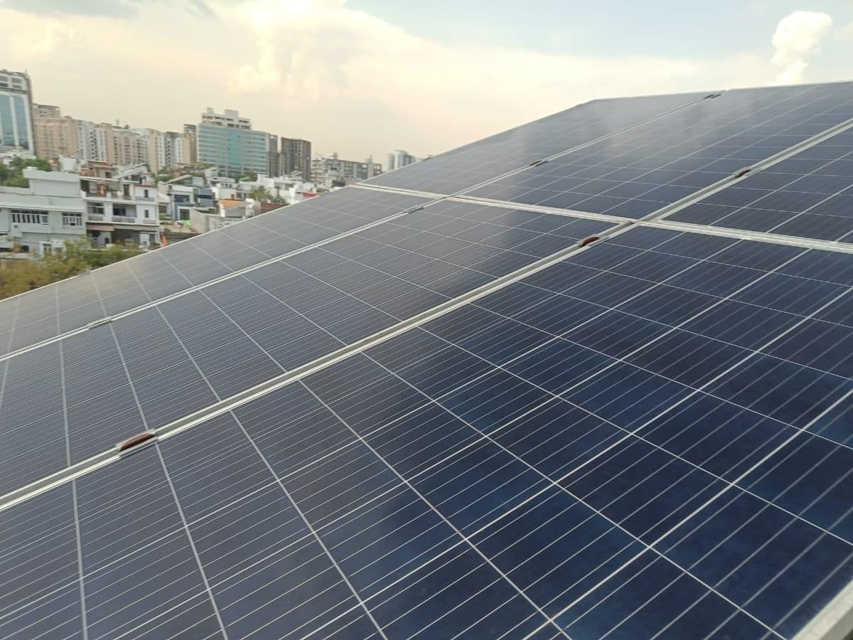 Residential Solar Panel Setup